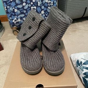 Women’s classic cardy UGG boots
